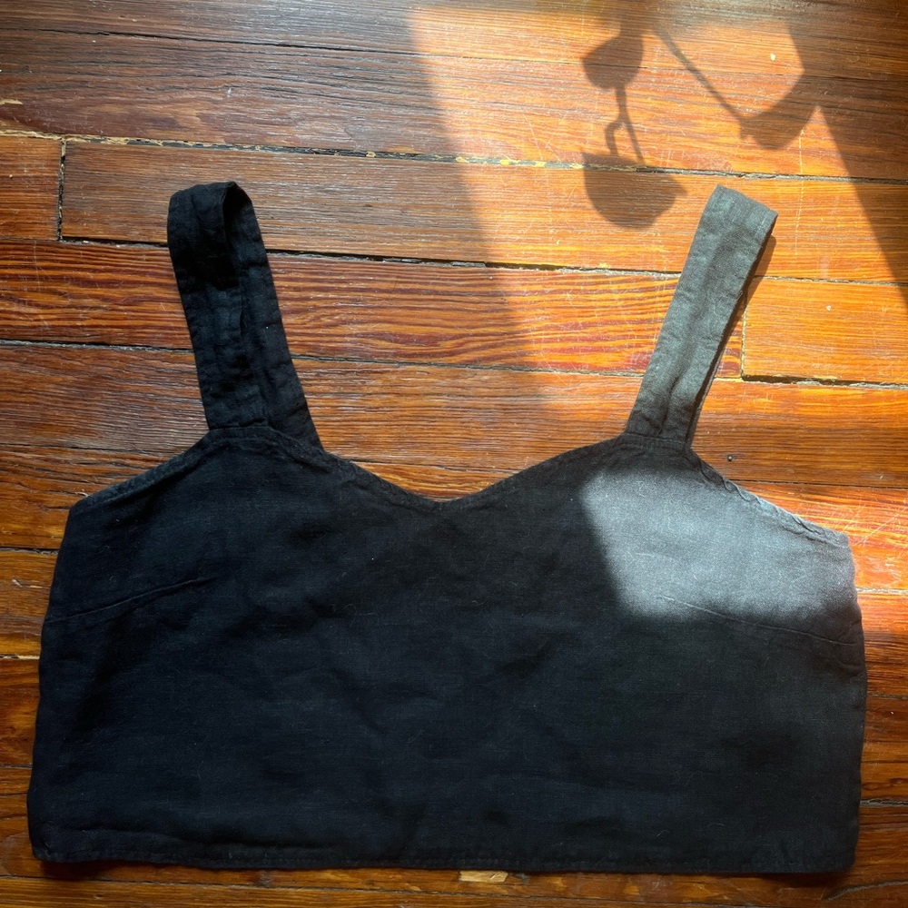 MATE the Label Black Crop Top